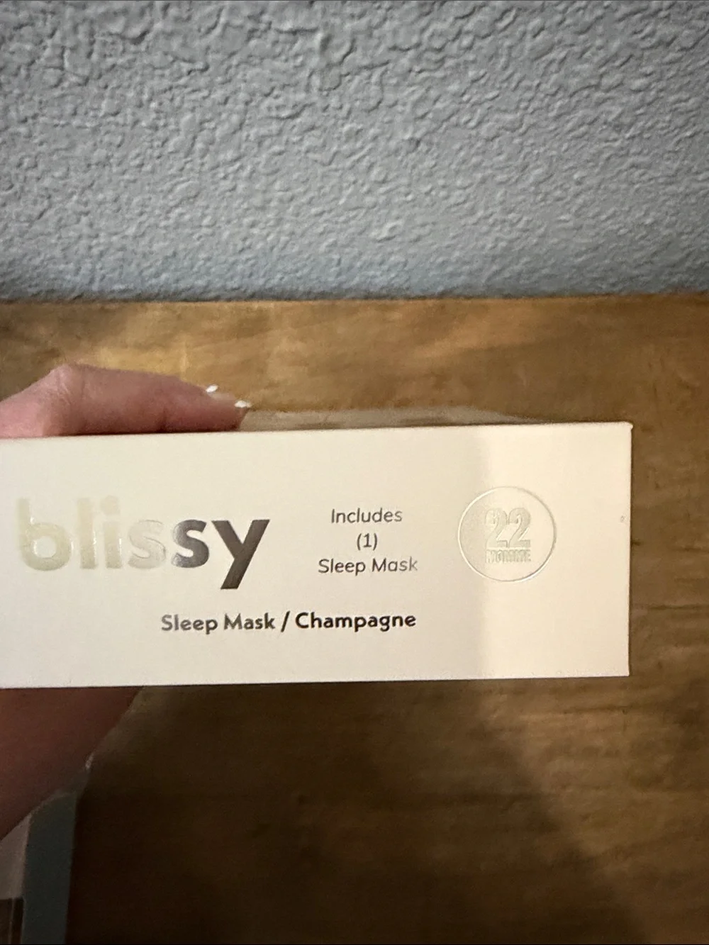Blissy Mulberry Silk Sleep Mask in Champagne NEW